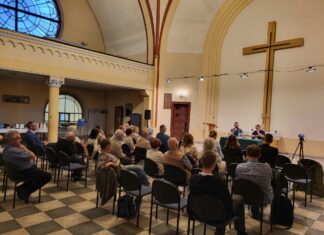 Ekumenicznie na temat dogmatów Kościelnych