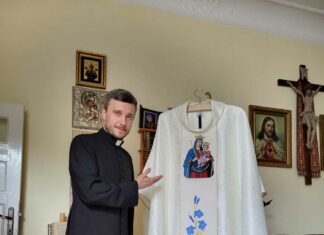 Ornat Matki Bożej na 15-lecie kapłaństwa