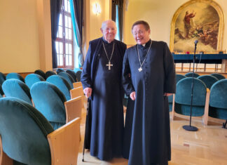 Dwóch metropolitów jednej metropolii na jednej fotografii