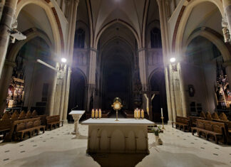 Nocna spowiedź i adoracja – 24 godziny dla Pana