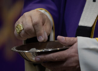 Środa Popielcowa z popiołem!