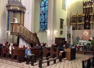 Plotka o kradzieży Ciała Jezusa trwa do dziś, Ty plotkujesz? – Proste kazanie na Poniedziałek Wielkanocny 2025