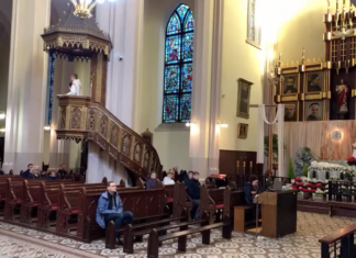 Bóg nie nudzi się przebaczając nasze grzechy – Proste Kazanie na Święto Miłosierdzia Bożego 2025