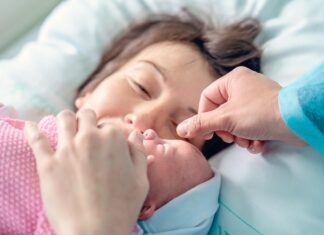 Majowa dziewczynka – majowy poród hospicyjny