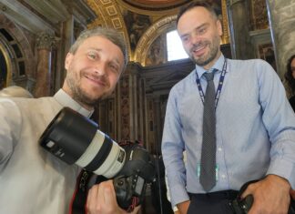 Czy ksiądz to przypadkiem nie jest z…?