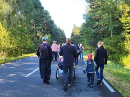 Rodzinne pielgrzymowanie na Jasną Górę w 100 Pieszej Pielgrzymce na Jasną Górę