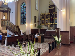 Skandal w świątyni – modlitwa celnika i faryzeusza! – Proste kazanie 2025