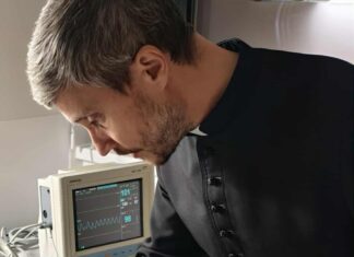 Hospicyjny dzień i noc narodzin