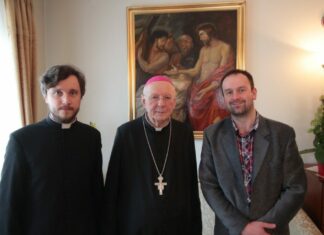 Służba Panu Bogu, Kościołowi i Jego Pasterzom