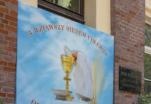 Ołtarz Bożego Ciała z moim zdjęciem